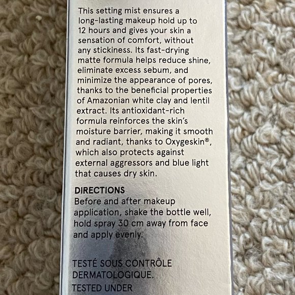 Lise Watier Magnifix Matte 4-in-1 Setting Spray - Picture 11 of 12